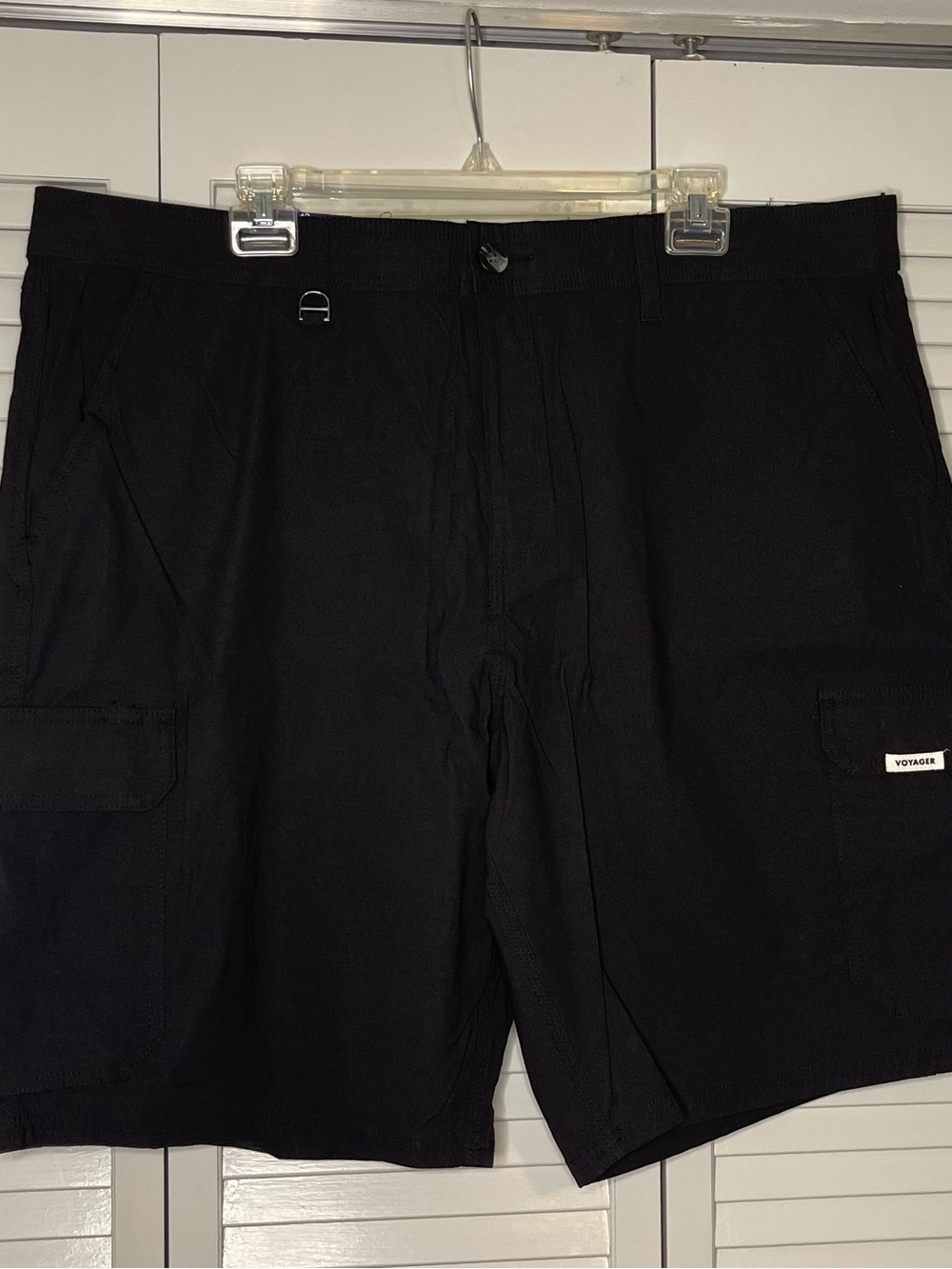 Voyager Men's Black Cargo Shorts